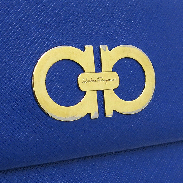 Ferragamo(��󰡸�) 22 7121 ���� ���ǾƳ� ���� ��ġ�� �ΰ� ������ �̹���2 - ���̺��� �߰���ǰ