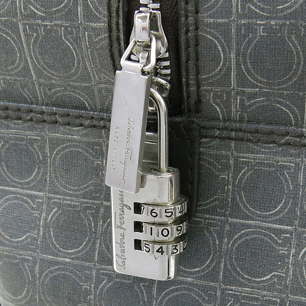 Ferragamo(��󰡸�) FN121001 ��ġ�� �ΰ� Ʈ���� ������ ��Ʈ�� �̹���5 - ���̺��� �߰���ǰ