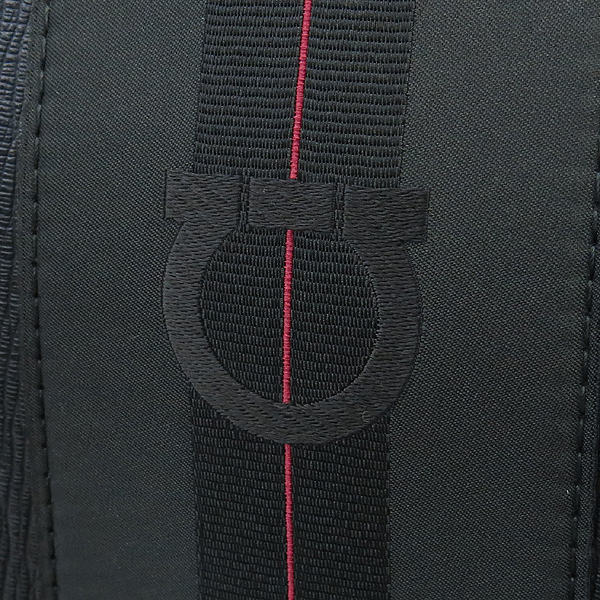 Ferragamo(��󰡸�) 24 9583 ���� ���� ��ġ�� ��Ƽġ ������ ũ�ν��� �̹���3 - ���̺��� �߰���ǰ