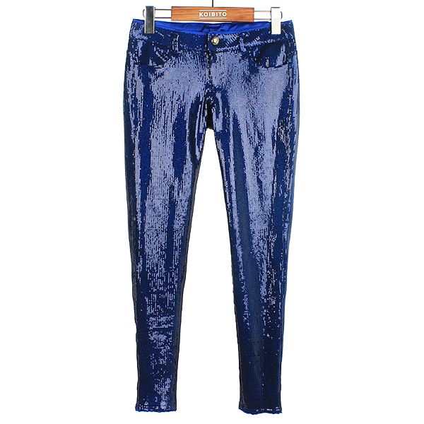 ����  ����