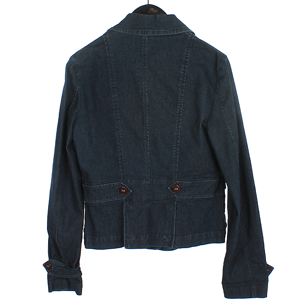 Armani(�Ƹ�����) ���� ������ ���� �̹���4 - ���̺��� �߰���ǰ