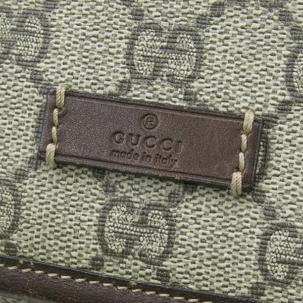 Gucci(����) 223666 GG�ΰ� PVC ��ũ���� ���� Ʈ���� �޽��� ũ�ν��� �̹���3 - ���̺��� �߰���ǰ
