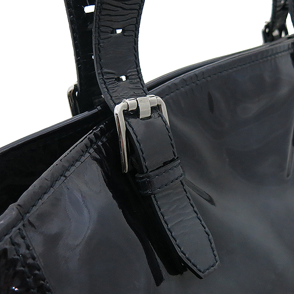 Ferragamo(��󰡸�) 24 7214 ���̺� ���̴�Ʈ ����� ���� ���� ��Ʈ�� [�λ꼾�Һ���] �̹���3 - ���̺��� �߰���ǰ