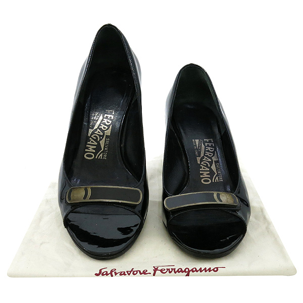 Ferragamo(󰡸)  ΰ    [뱸]