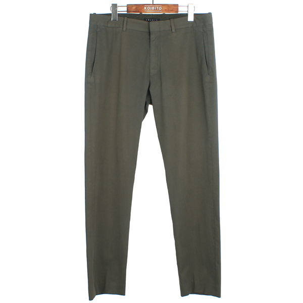 ��  ����