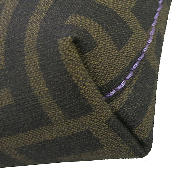 Fendi(���) 8BR592 FF �ΰ� ��ī PVC ü�� �Ŀ�ġ ����� [���빮��] �̹���5 - ���̺��� �߰���ǰ