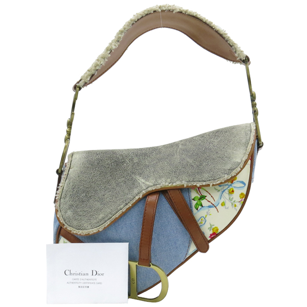 ���  �����