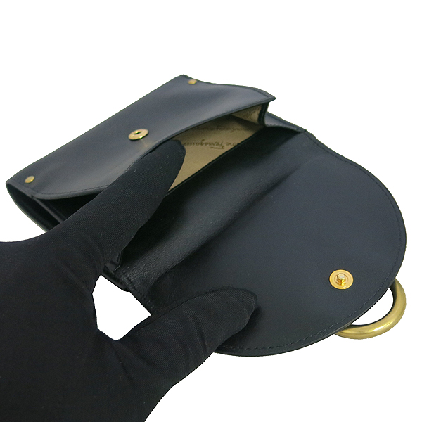 Ferragamo(��󰡸�) ���� ��ġ�� �ΰ� ���� ���� ������ ������ [���빮��] �̹���4 - ���̺��� �߰���ǰ