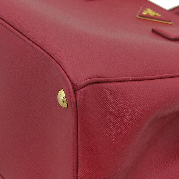 Prada(�����) BN2274 SAFFIANO LUX FUOCO ���ǾƳ� ���� ���� �ﰢ ����ΰ� ��Ʈ�� + �����Ʈ�� 2WAY [�λ꼾�Һ���] �̹���5 - ���̺��� �߰���ǰ