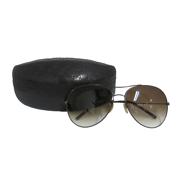 ������  ���۶�