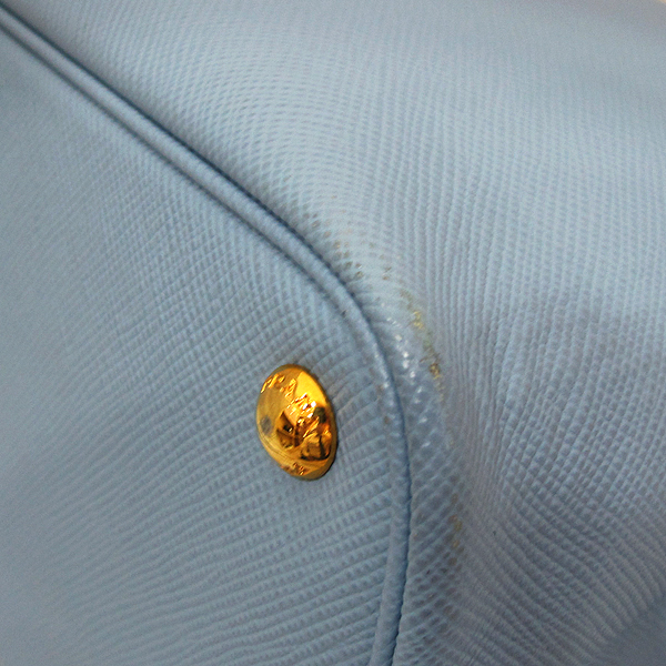 Prada(�����) B2756T SAFFIANO CUIR  �κ��� ��ī�� ���� ���ǾƳ� ����ΰ� ��Ʈ�� + �����Ʈ�� 2WAY [�뱸�ݿ��纻��] �̹���5 - ���̺��� �߰���ǰ