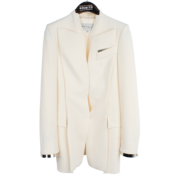 ������  ����