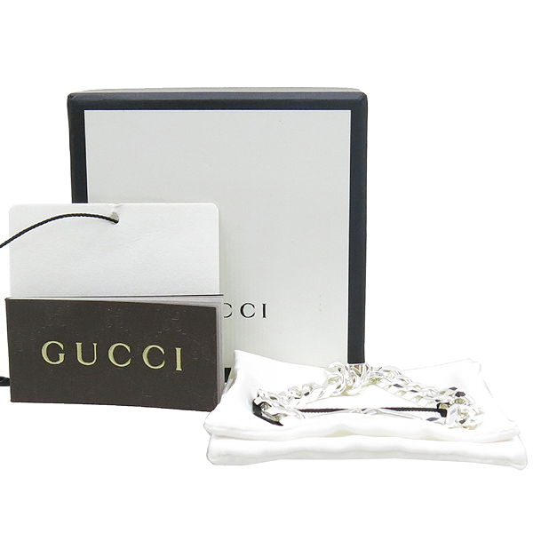 ����  ����