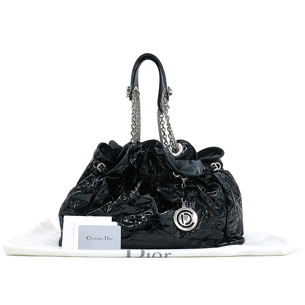 ���  �����