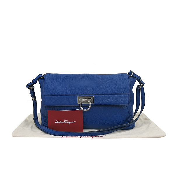 ��󰡸� ��ġ�� ����� 