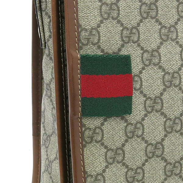 Gucci(����) 246411 GG�ΰ� PVC ����� Ʈ���� ������ �޽��� ũ�ν��� �̹���4 - ���̺��� �߰���ǰ