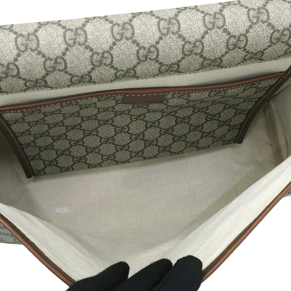 Gucci(����) 246411 GG�ΰ� PVC ����� Ʈ���� ������ �޽��� ũ�ν��� �̹���7 - ���̺��� �߰���ǰ