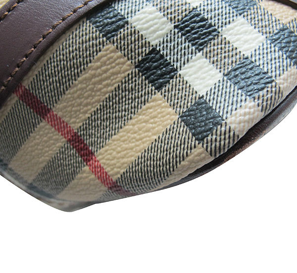 Burberry(������) HBH108 Ŭ����üũ Ʈ���� ���� ��Ʈ �� ����� [��õ��] �̹���4 - ���̺��� �߰���ǰ