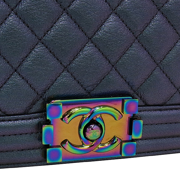 Chanel() 16  BOYCHANEL(̻) Iridescent Goatskin Quilted M κ ü  ̹4 - ̺ ߰ǰ