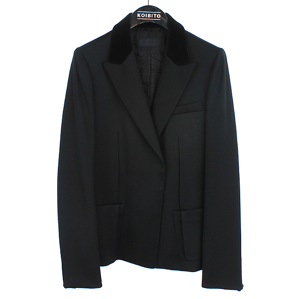 ����  ����