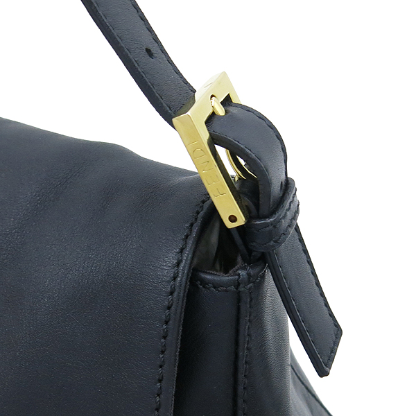 Fendi(���) 8BR638 ���� ���� FF�ΰ� ü�� ���� ����� [�뱸�ݿ��纻��] �̹���4 - ���̺��� �߰���ǰ