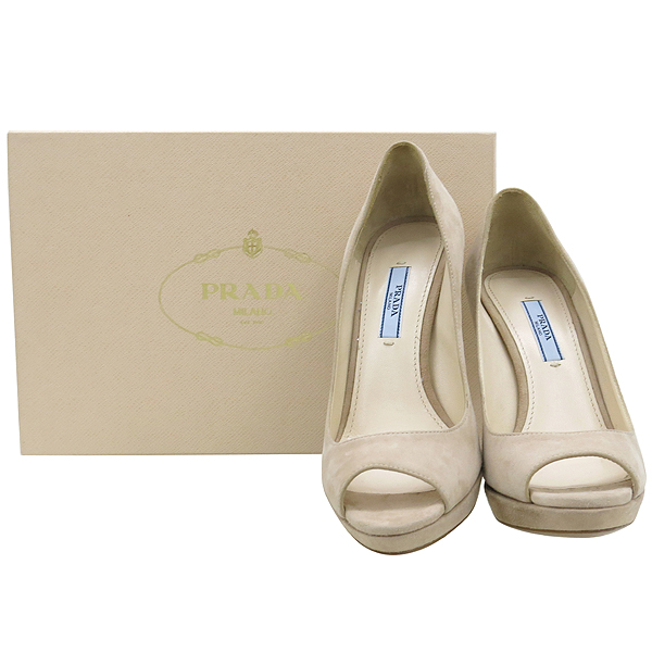 �����  ����