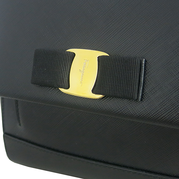 Ferragamo(��󰡸�) 21 F570 ���� �ΰ� ���� ���ǾƳ� �ɸ� S������ 2WAY [���빮��] �̹���4 - ���̺��� �߰���ǰ