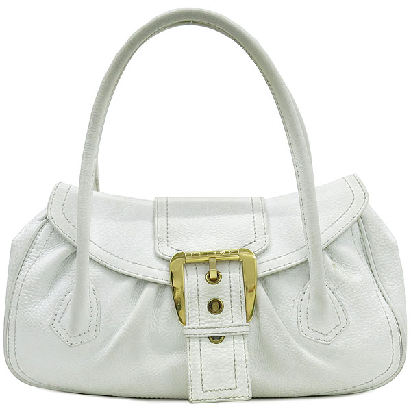 ������  �����