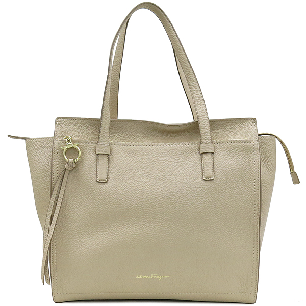 Ferragamo(��󰡸�) 21 F215 ��巹�͸� �ΰ� ������ �÷� ���̹� ���� ���� ��Ʈ�� ����� �̹���2 - ���̺��� �߰���ǰ