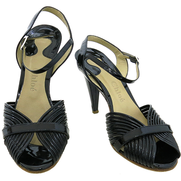 ���ο�  ����