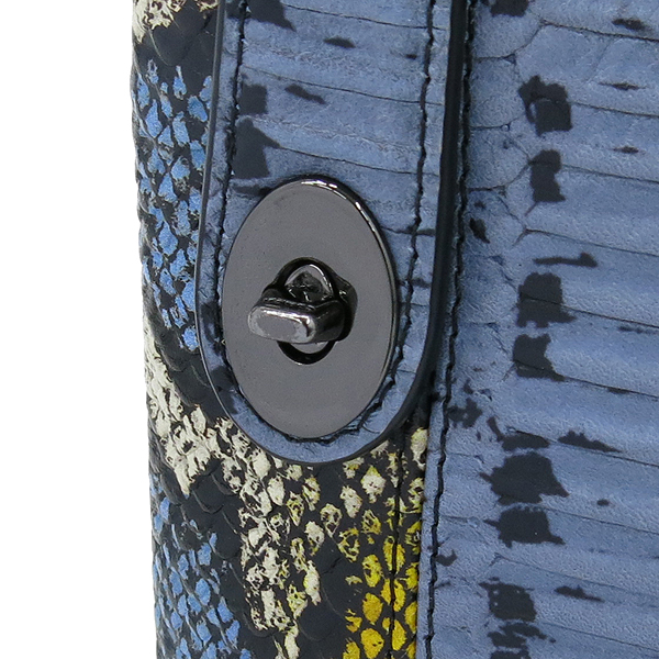 Coach(��ġ) ���̼� ���� ���� ũ�ν��� �̹���3 - ���̺��� �߰���ǰ