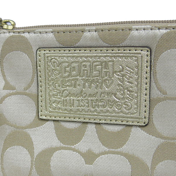 Coach(��ġ) �ڰ��� �ñ״�ó �Ŀ�ġ [���빮��] �̹���2 - ���̺��� �߰���ǰ