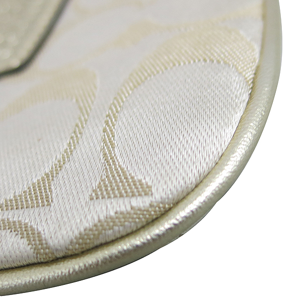 Coach(��ġ) �ڰ��� �ñ״�ó �Ŀ�ġ [���빮��] �̹���3 - ���̺��� �߰���ǰ