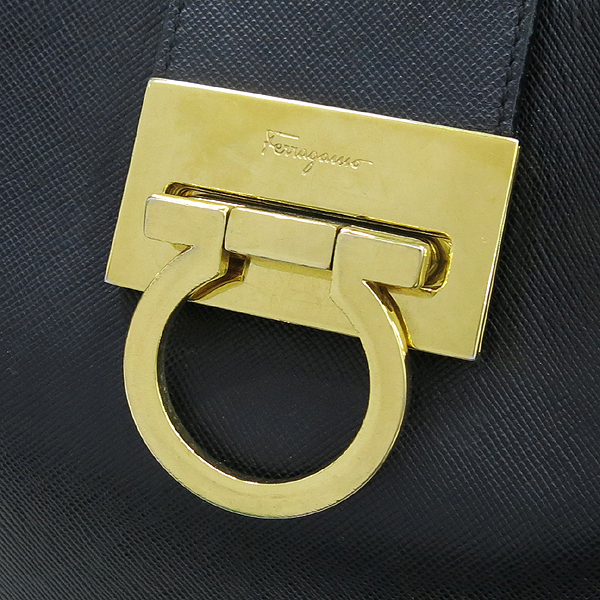 Ferragamo(��󰡸�) 21 8662 ���� ���� ���� ��ġ�� ��� ����� �̹���3 - ���̺��� �߰���ǰ