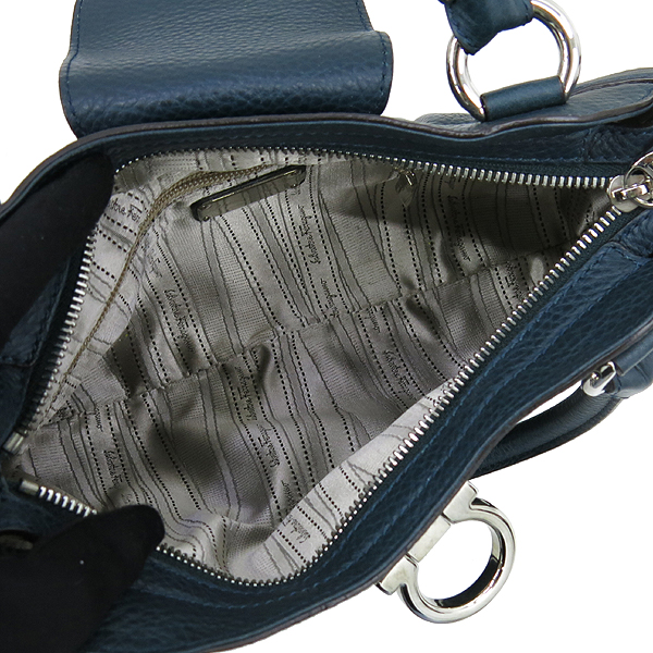 Ferragamo(��󰡸�) 21 6317 ��ũ�׸����� ��ġ�� ����ΰ� �� ��� ��Ʈ�� �̹���5 - ���̺��� �߰���ǰ