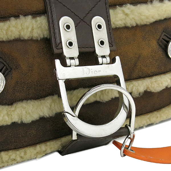 Dior(ũ����î���) �����÷� ������ ������ ����� �̹���4 - ���̺��� �߰���ǰ