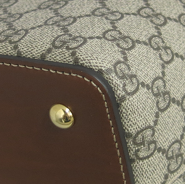 Gucci(����) 429147 GG�ΰ� PVC ������ ĵ���� ī�� ���� 2WAY [���빮��] �̹���5 - ���̺��� �߰���ǰ