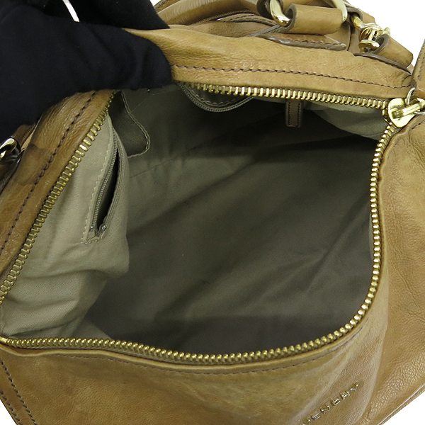 GIVENCHY(�����) ���� ��Ʈ��Ų �ǵ��� M ������ 2WAY �̹���5 - ���̺��� �߰���ǰ