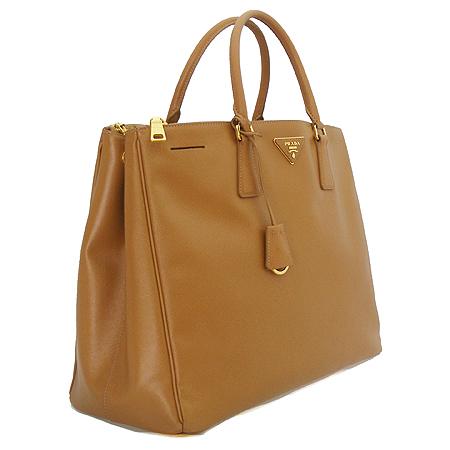 Prada(�����) BN1802 ī�� ���� ���ǾƳ� SAFFIANO LUX CARAMEL ���� �ΰ� ��Ʈ�� [����2] �̹���2 - ���̺��� �߰���ǰ
