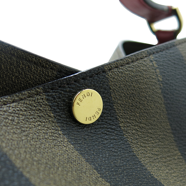 Fendi(���) 8BR721 PVC Ʈ���� ���� ���� ȣ�� ����� [��õ��] �̹���3 - ���̺��� �߰���ǰ