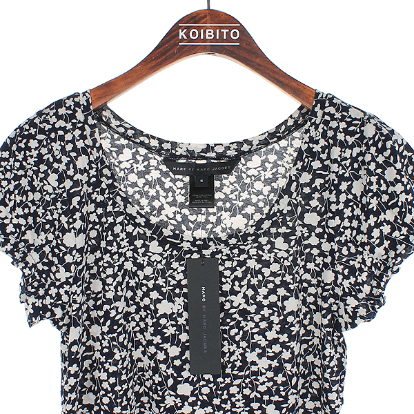 Marc_Jacobs (��ũ���̸�ũ�����߽�) M1121680 ���̺��÷� ȭ��Ʈ �ö������ ���� Ƽ [���빮��] �̹���2 - ���̺��� �߰���ǰ