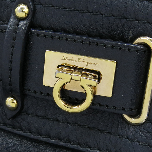 Ferragamo(��󰡸�) 21 C464 ���� ���� ���� ��ġ�� �� ��Ŭ ��� 2WAY �̹���4 - ���̺��� �߰���ǰ