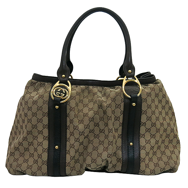 ����  �����