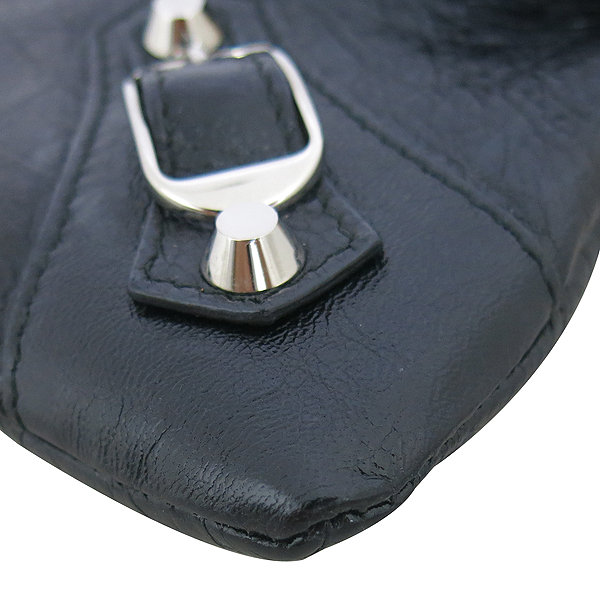 Balenciaga(�߷��þư�) 438768 ���� �÷� �������� Ŭ��ġ �� ũ�ν��� [���빮��] �̹���4 - ���̺��� �߰���ǰ