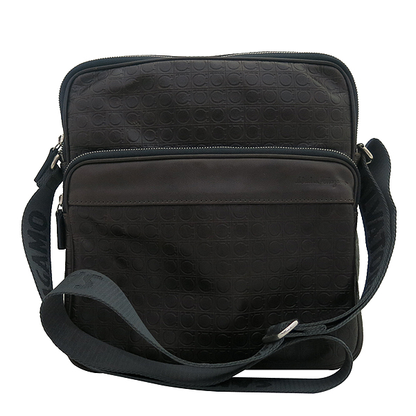 Ferragamo(��󰡸�) 24 9541 ���� ���� ������ ũ�ν��� [�λ꼾�Һ���] �̹���2 - ���̺��� �߰���ǰ