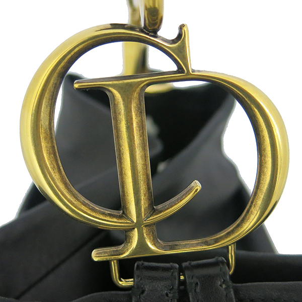 Dior(ũ����î���) ���� �÷� ����Ų ������ ����� [���빮��] �̹���4 - ���̺��� �߰���ǰ