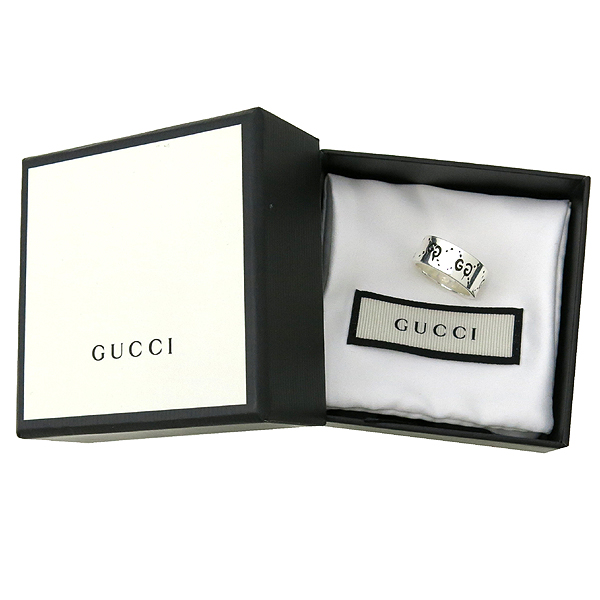 ����  ����