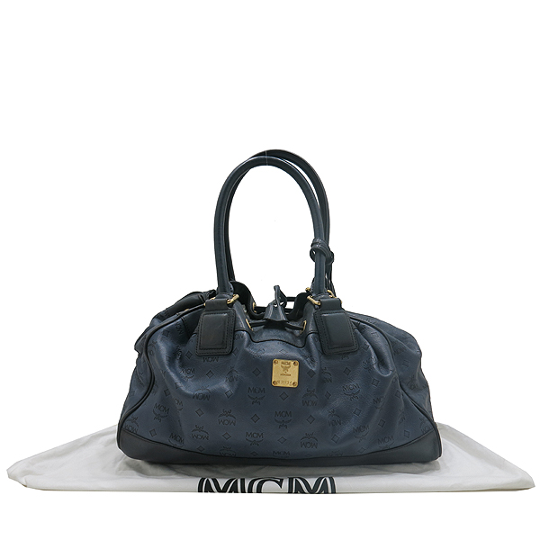 ������  �����