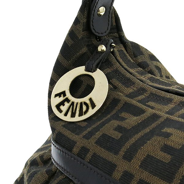 Fendi(���) 8BR448 FF�ΰ� �к긯 ��ũ���� ���� Ʈ���� ��ī ����� �̹���4 - ���̺��� �߰���ǰ