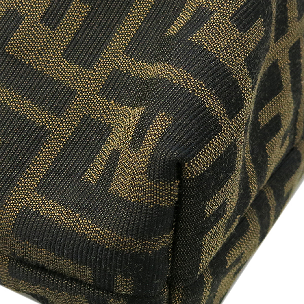 Fendi(���) 8BR448 FF�ΰ� �к긯 ��ũ���� ���� Ʈ���� ��ī ����� �̹���5 - ���̺��� �߰���ǰ